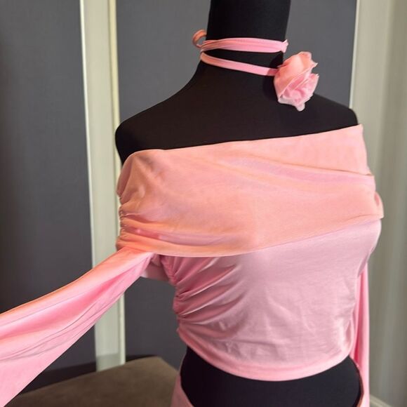 Pink 2 Piece Set Off the Shoulder Long Sleeve Crop Top & Skirt Size L NEW - Picture 4 of 16